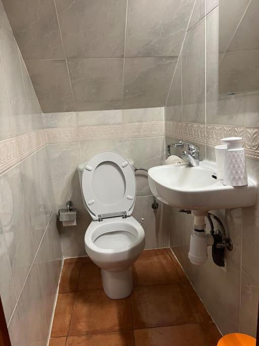 Villa Casa Con Terraza En El Casco Betanzos Esterno foto