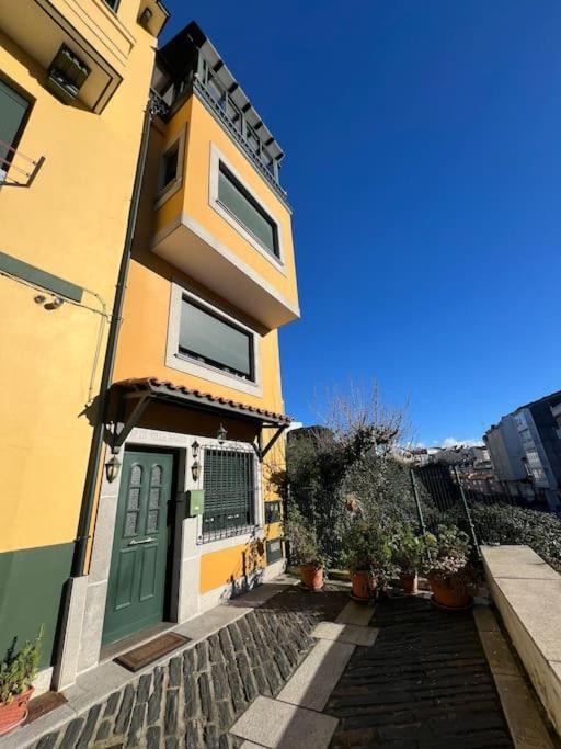Villa Casa Con Terraza En El Casco Betanzos Esterno foto
